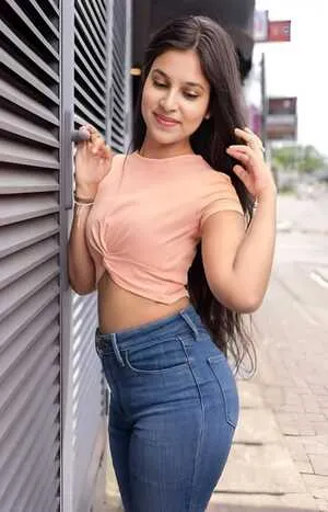 Moti Bagh call girls service