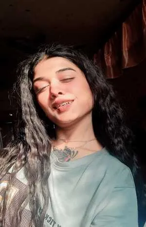 VIP call girl in Moti Bagh